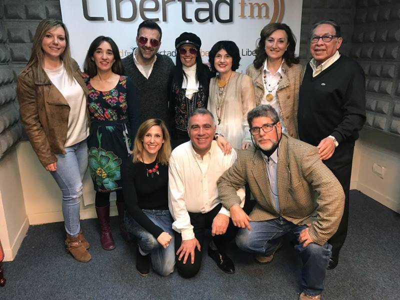 5.+grupal+radio+libertad.jpg